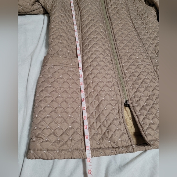 Goldie Quilted Jacket with hood size medium - Picture 4 of 7